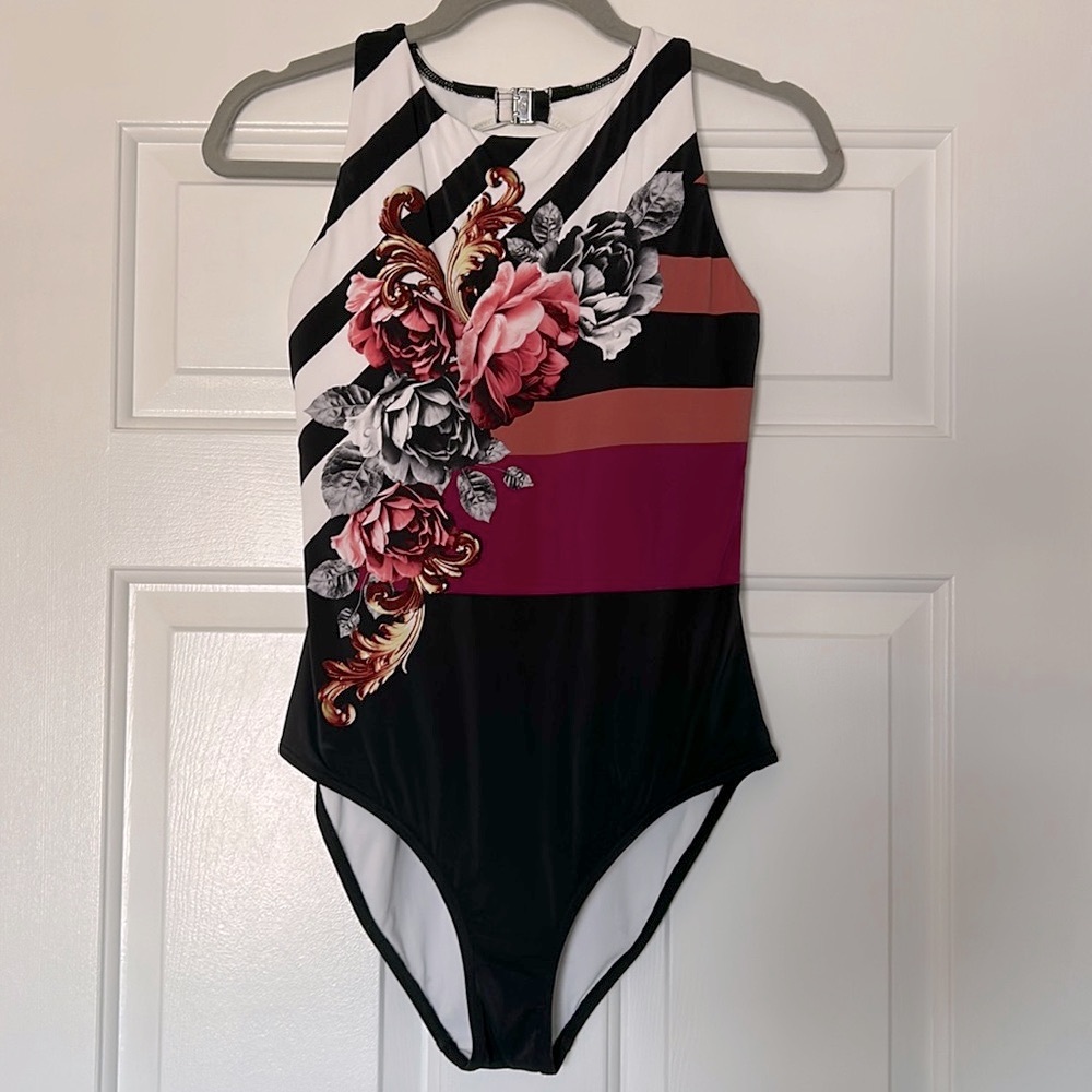 🆕  JETS AUSTRALIA HIGH NECK SWIMSUIT Size 8  NWOT
